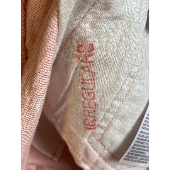 Levi's Salmon Mid-Rise Cuffed Hem 5-Pocket Hem Irregular Fit Size 29 - Picture 4 of 10